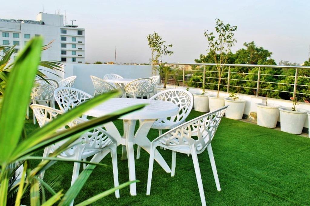 The Raj Vilas Agra  Exterior photo