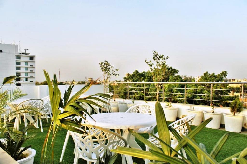 The Raj Vilas Agra  Exterior photo