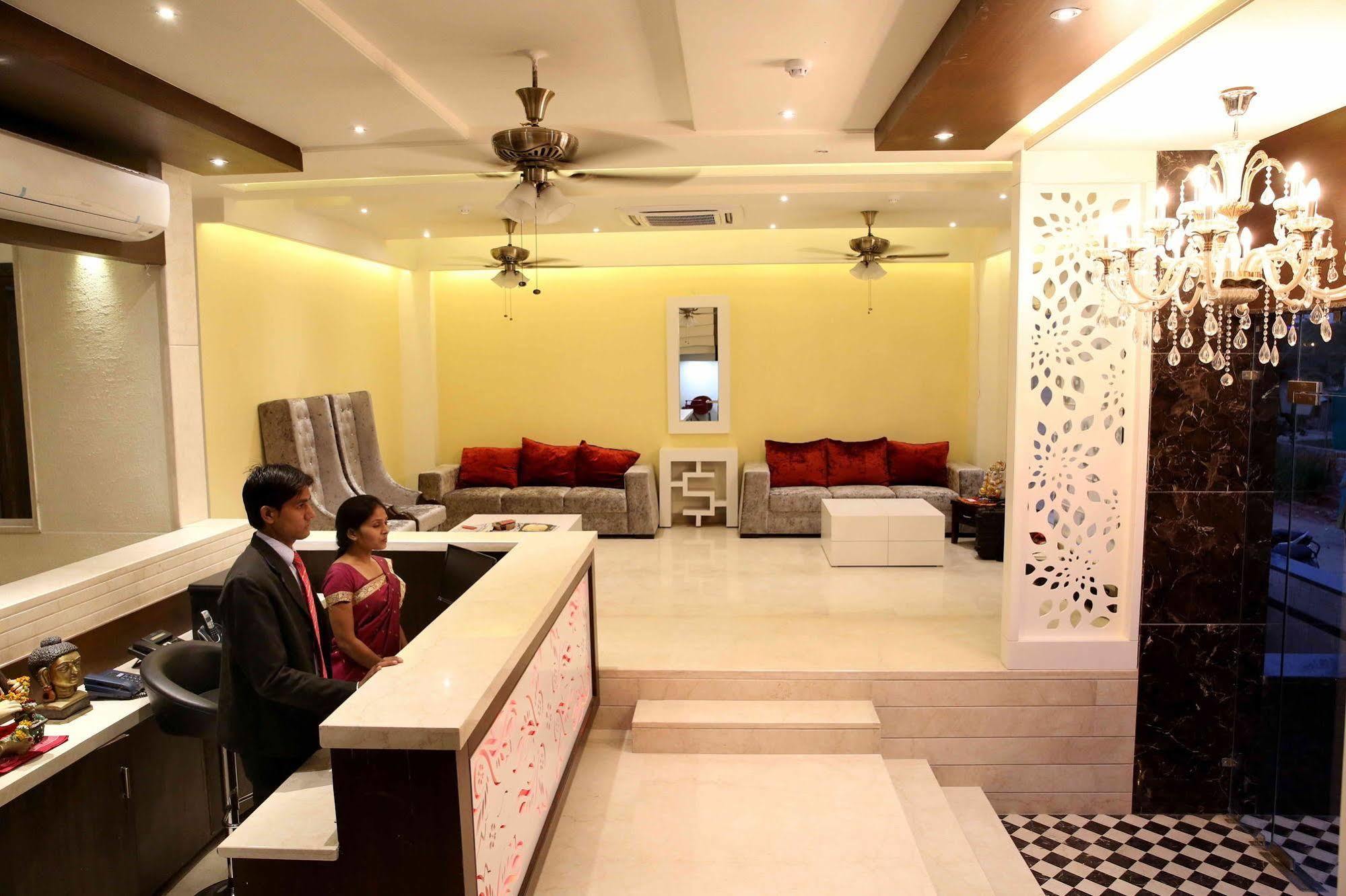 The Raj Vilas Agra  Exterior photo
