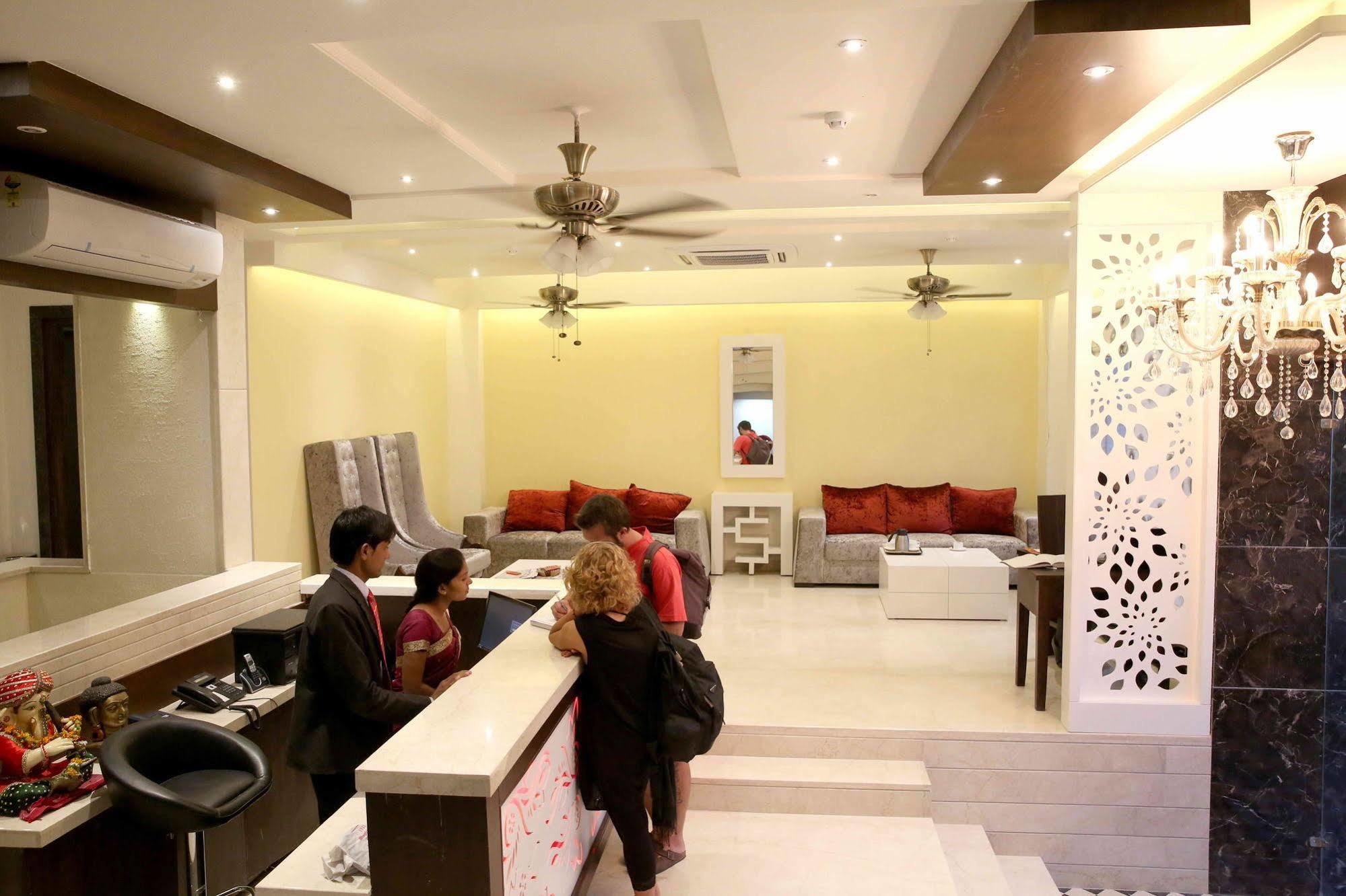 The Raj Vilas Agra  Exterior photo